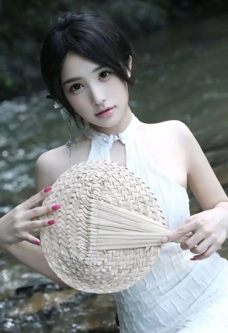 私人电影雾中列车海报
